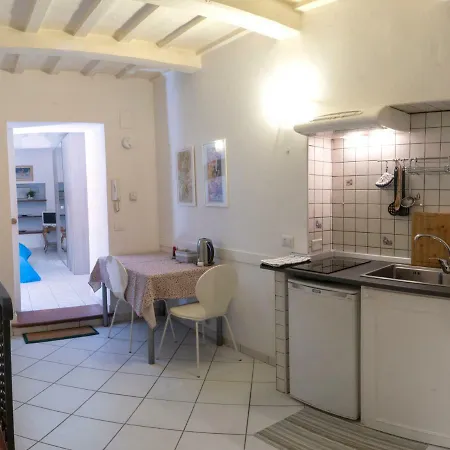 Il Canterino - In Centro Storico Apartment *